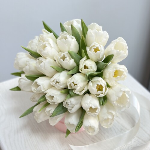 Букет невесты Белые тюльпаны