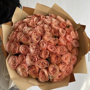 Букет из пионовидных роз Пионовидных роз Кахала (Kahala) - 51